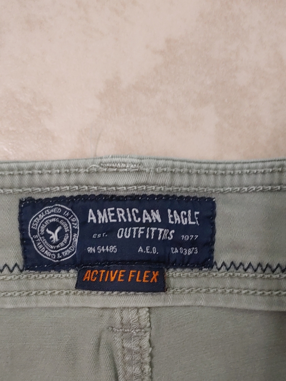 American Eagle Men's Green Cargo Shorts 10" Active Flex Size 32 - Picture 2 of 5